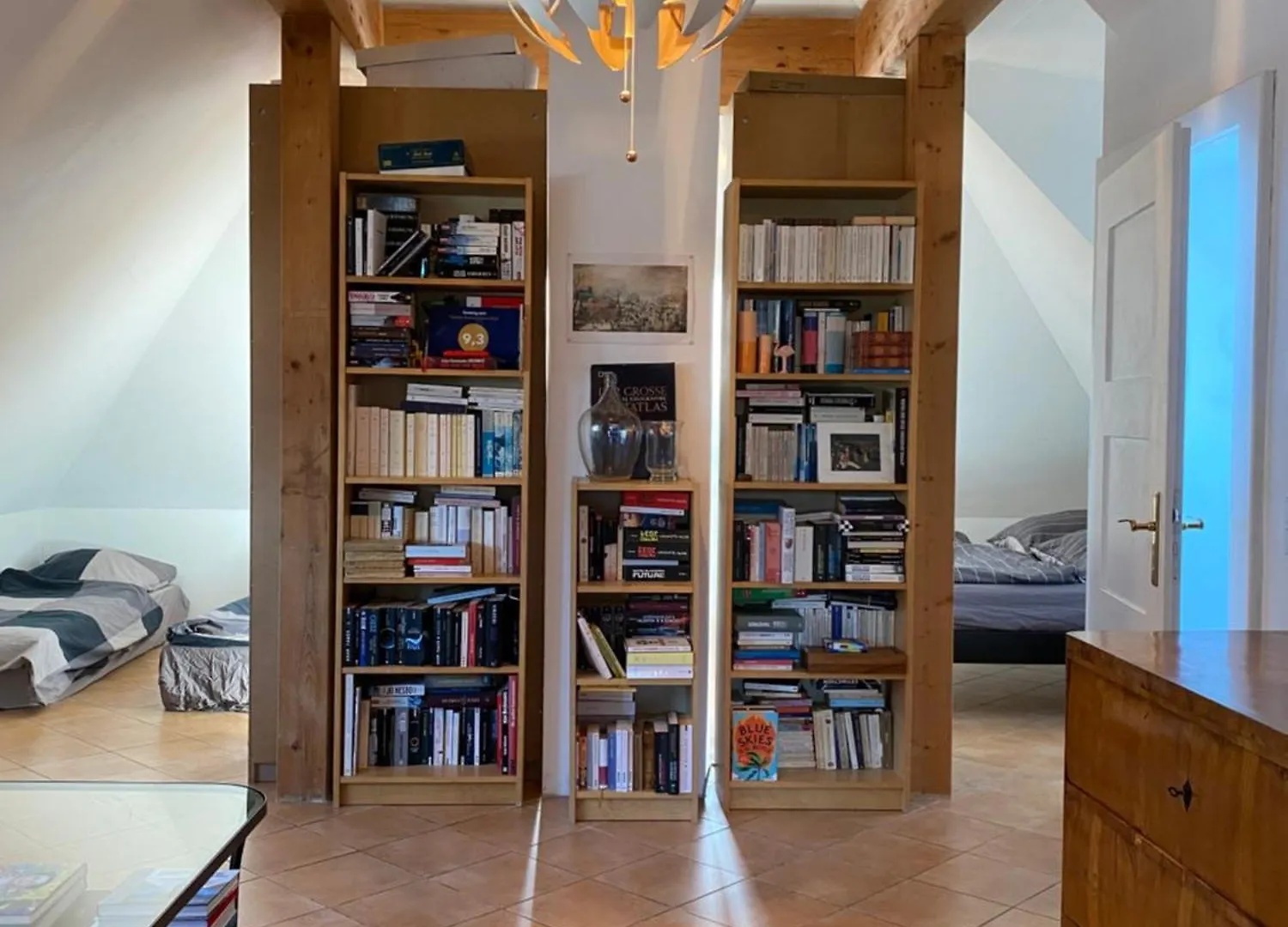 Helle Und Ruhige Dachgeschosswohnung Munich Apartment
